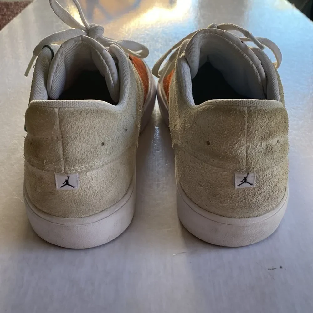 AIR JORDAN Men’s “ Dear Deloris “ Suede Leather Sneakers Size 10.5